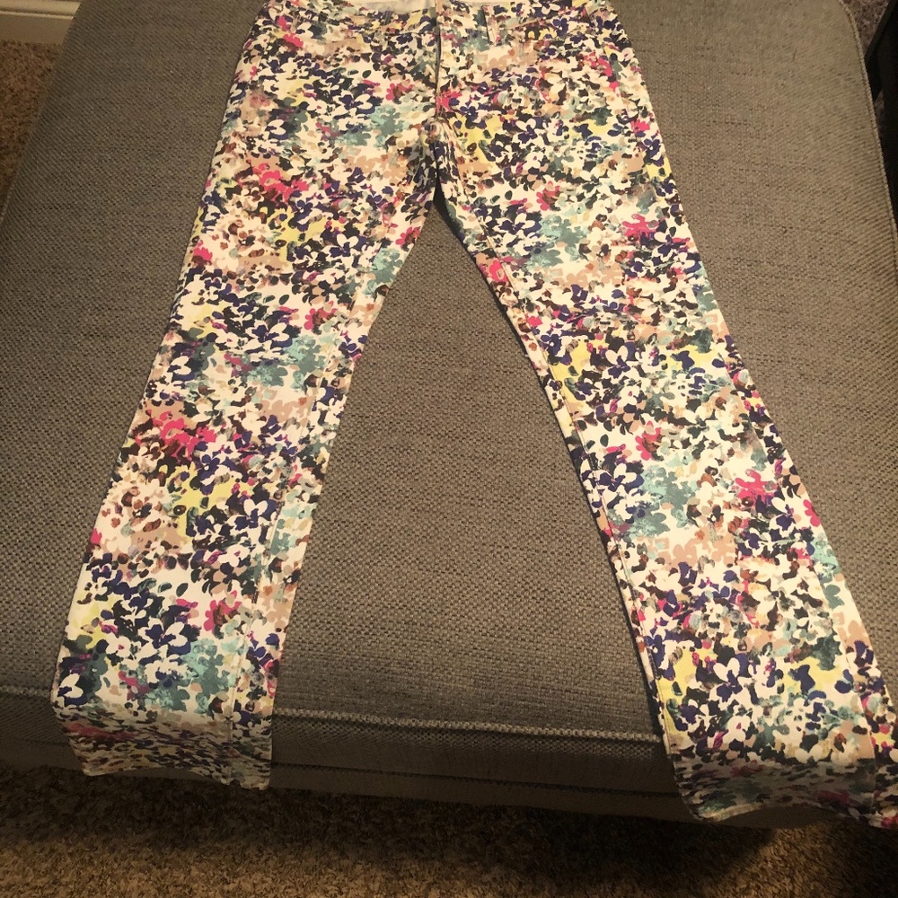 Ann Taylor flowered pants size 2
